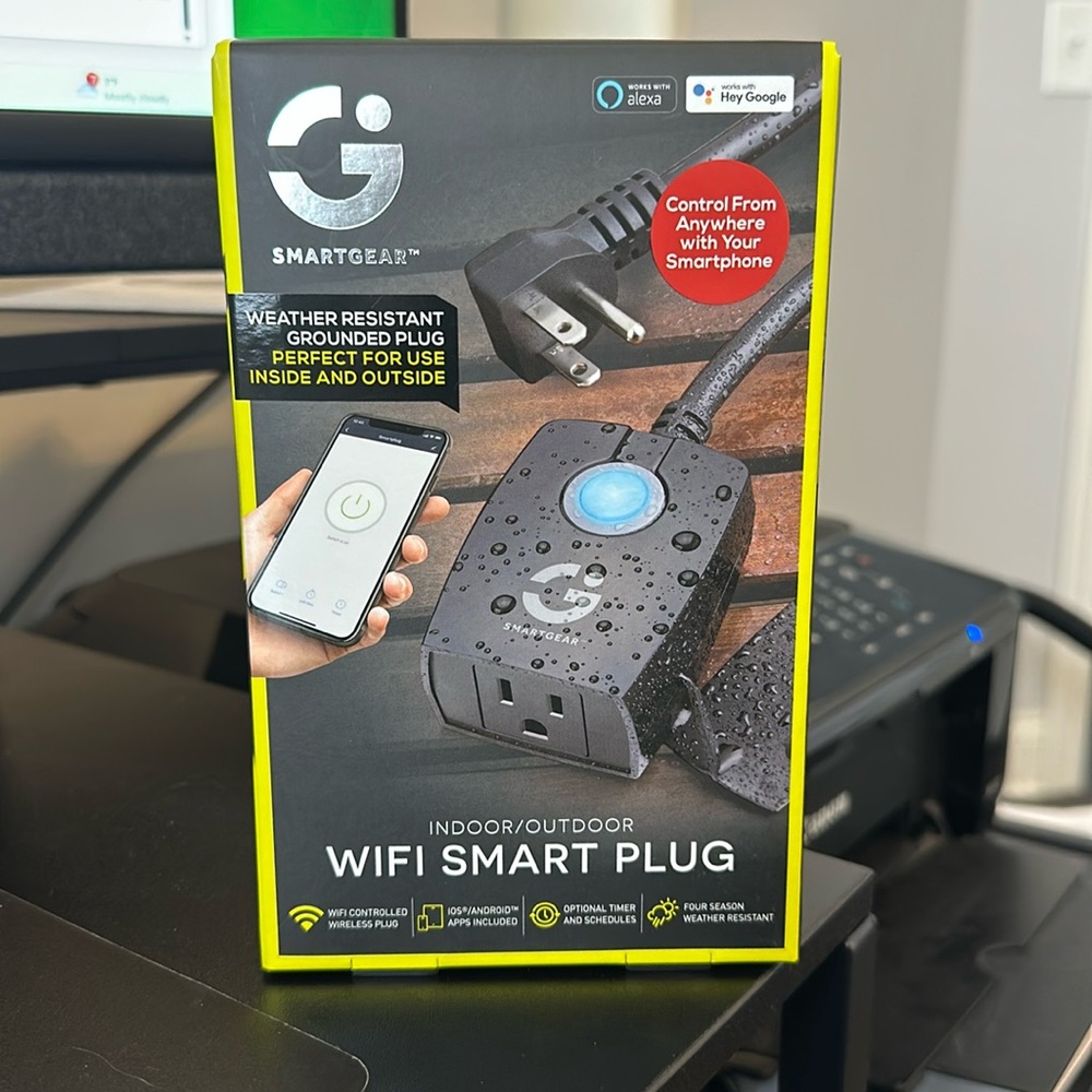 *New in package * Indoor Outdoor Smart Plug.